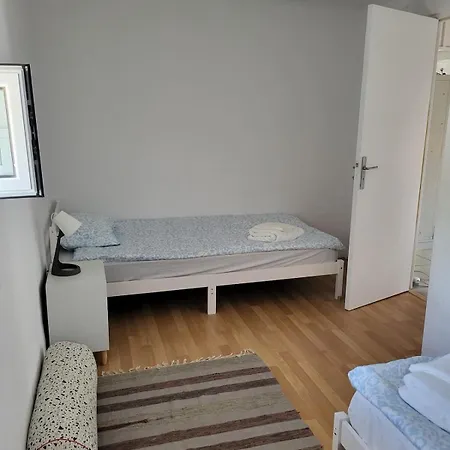 Peaceful Surrounding Private Pool *